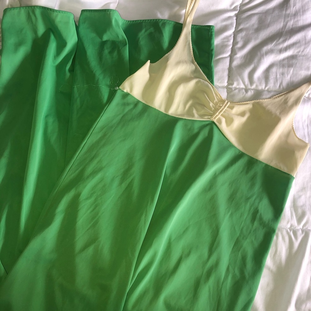 Vintage green nighty